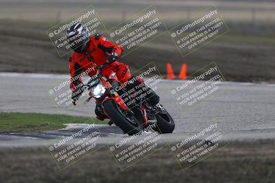 media/Nov-29-2025-TrackDaz (Sat) [[10ae2d9bce]]/B Group/Session 3 (Outside Grapevine)/